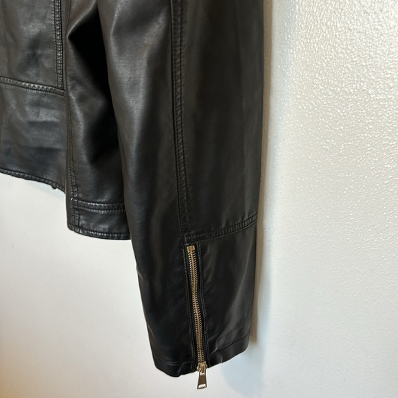Free People black vegan leather look Jealousy Leather Moto hooded Jacket… - Picture 11 of 13